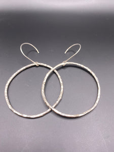 Lrg Hammered Hoops