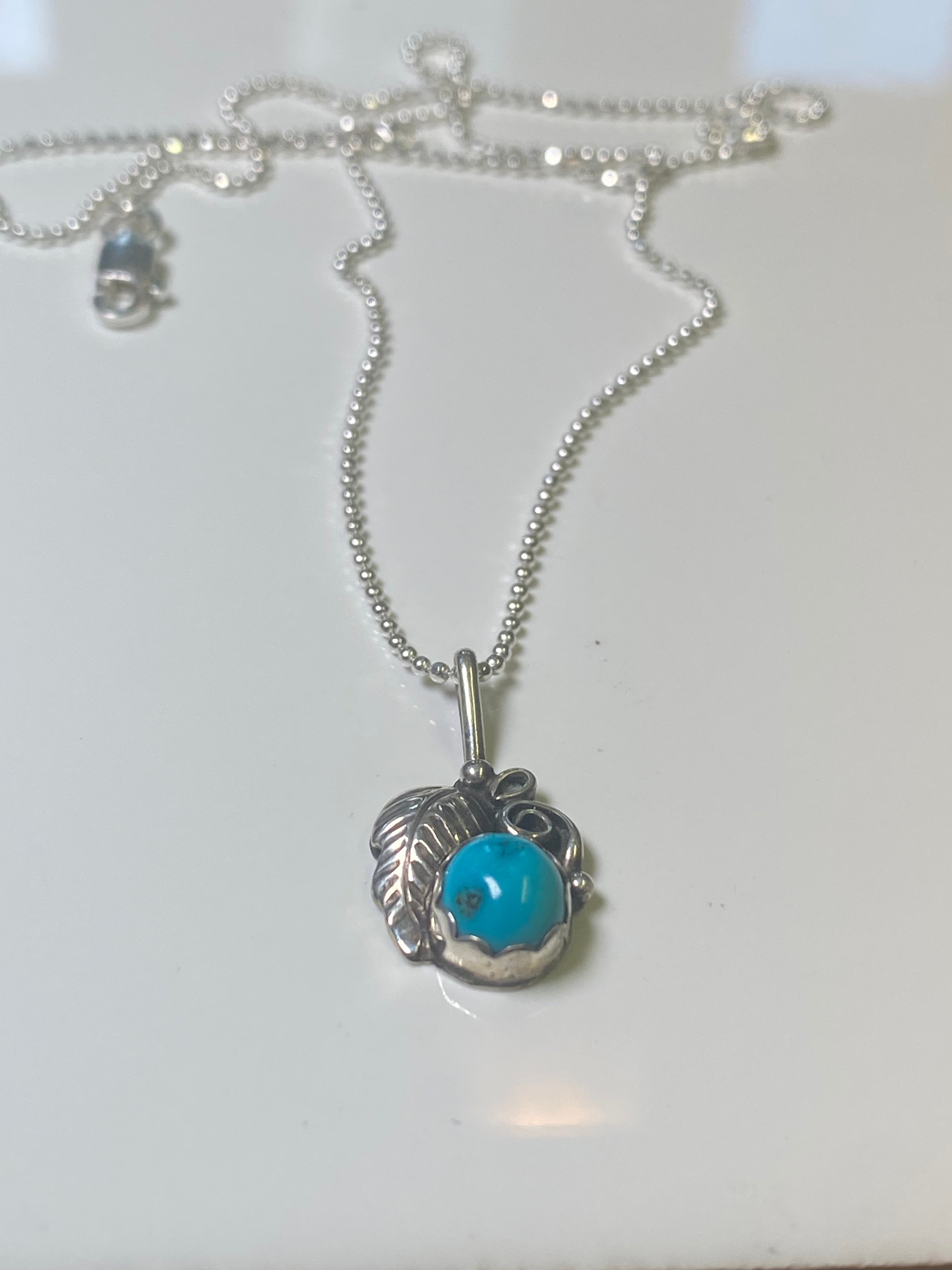 Kingman feather turquoise necklace